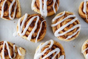 Our Favorite Healthy Cinnamon Roll Recipe (Inspired by Erewhon’s Viral Cinnamon Roll)