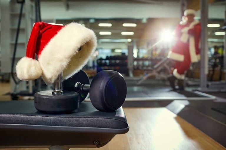 Christmas Workout Challenge | The Leaf