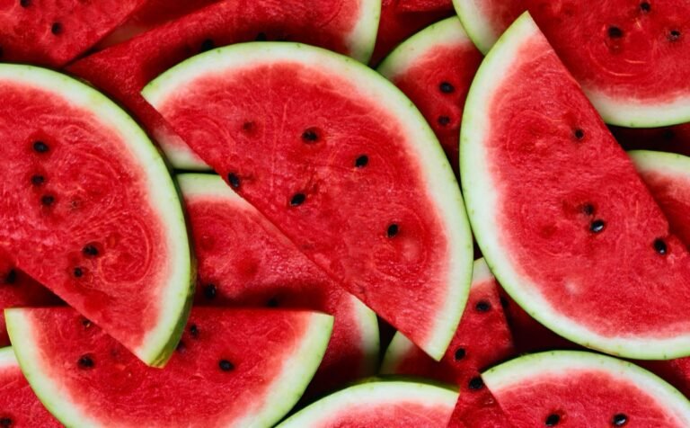 30 Foods You Can (Practically) Eat As Much As You Want Without Gaining Weight