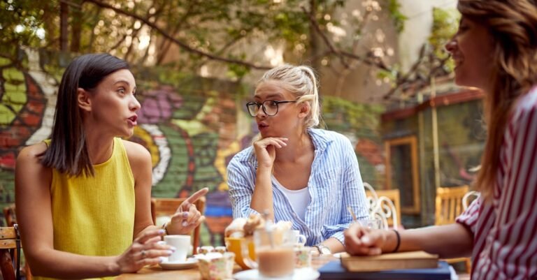 What are the benefits and potential risks of intermittent fasting?